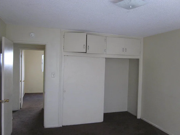 712 N G St #B — Photo 3