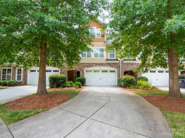 4016 La Crema Dr, Charlotte, NC 28214