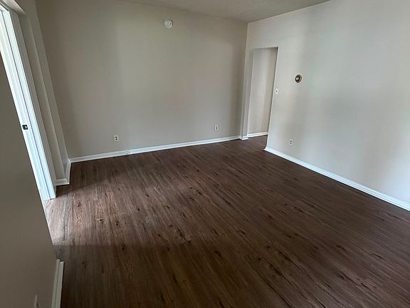 2nd image of 337 4th Ave #337