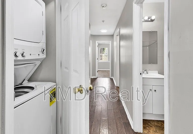 1638 Arlyn Cir #A — Photo 13