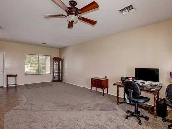5th image of 12061 W Dreyfus Dr
