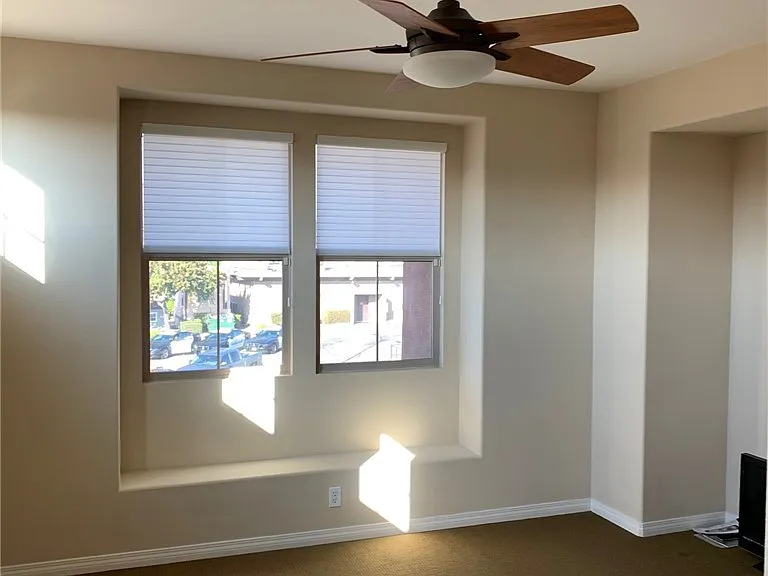 608 Asbury St — Photo 4