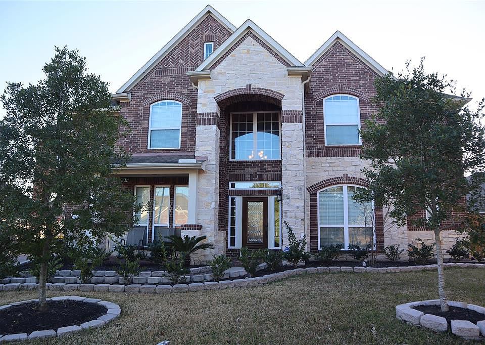 1st image of 10014 Hazel Woods Ct