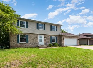 2600 John Bourg Dr, Plainfield, IL 60586