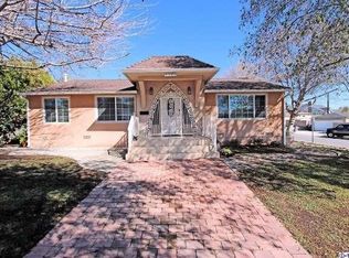 2700 Scott Rd, Burbank, CA 91504