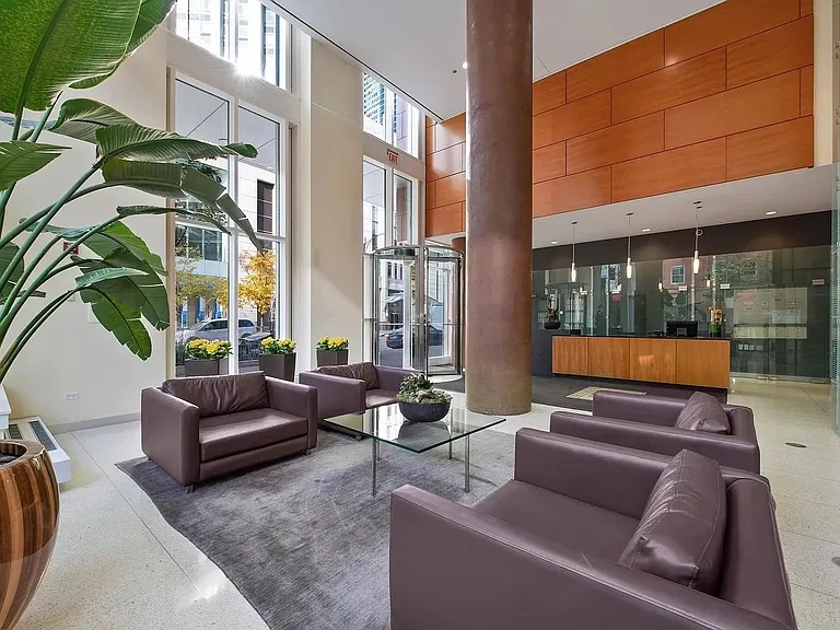 505 N McClurg Ct #3102 — Photo 16