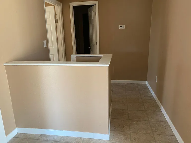 1602 Slack St — Photo 8