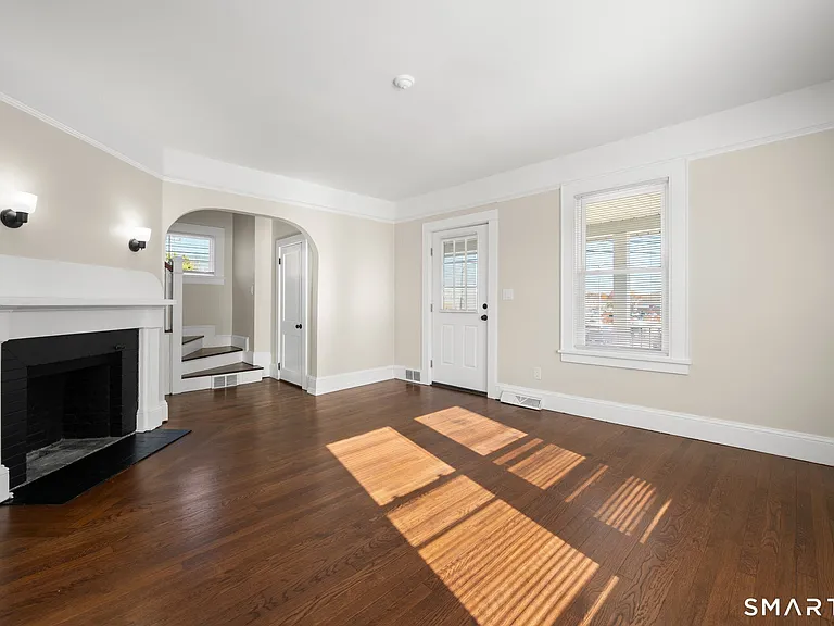 14 Clark Ln — Photo 15