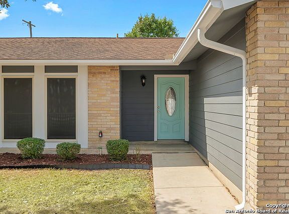 3rd image of 8302 Star Creek Dr