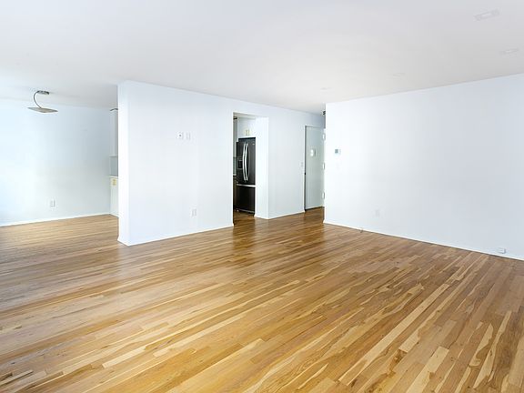 4th image of 252 W 17th St APT 2A