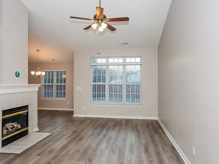 5839 Mahogany Pl — Photo 3