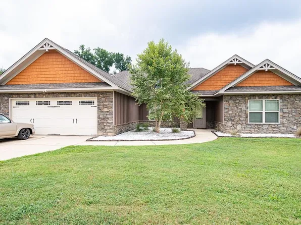 138 Lee Road 2194, Phenix City, AL 36870