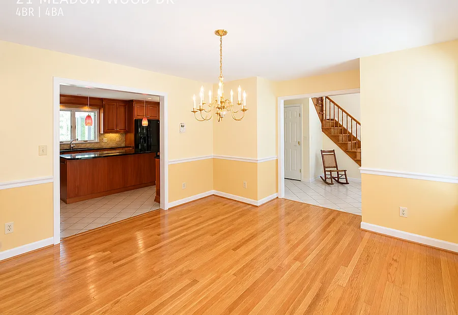 21 Meadow Wood Dr — Photo 2