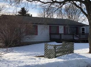 619 3rd St SE, Wagner, SD 57380