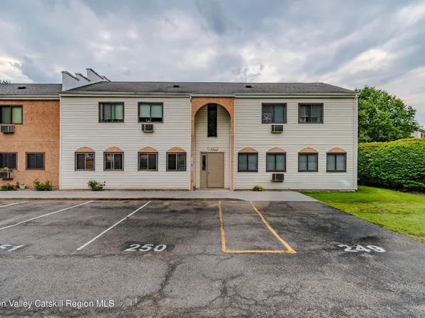34 Scarborough Lane #A, Wappingers Falls, NY 12590