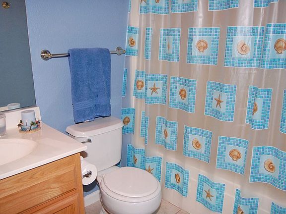 Guest Bath Ceramic Floor