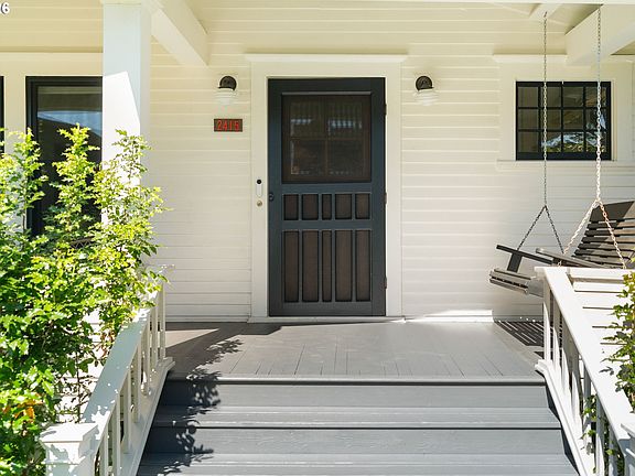 3rd image of 2415 NE 44th Ave