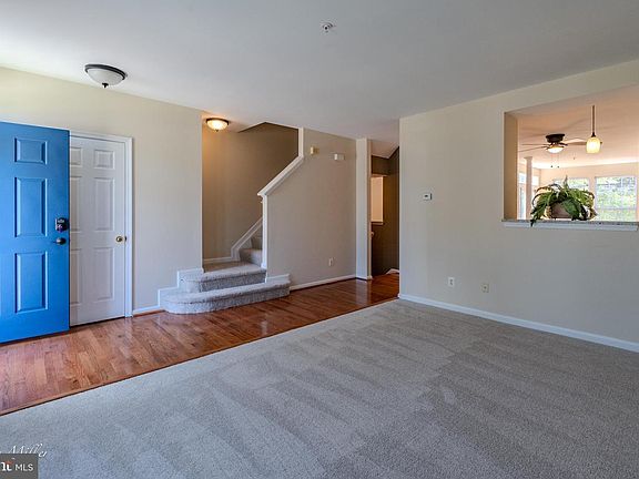 4th image of 109 Spencer Cir