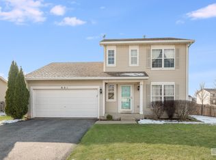 801 Grant Dr, Minooka, IL 60447