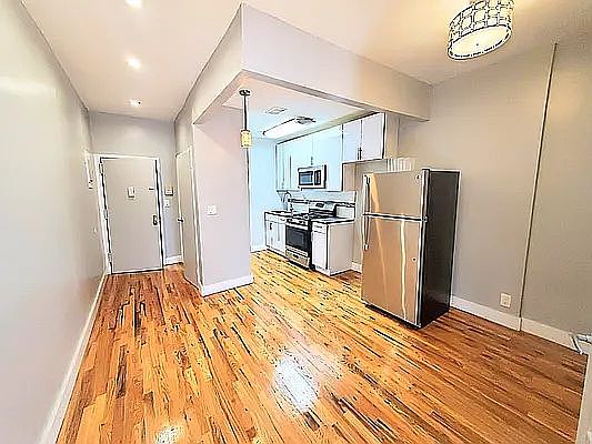 2nd image of 1152 Dekalb Ave #B