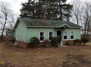 6065 Summit Ave, Browns Summit, NC 27214