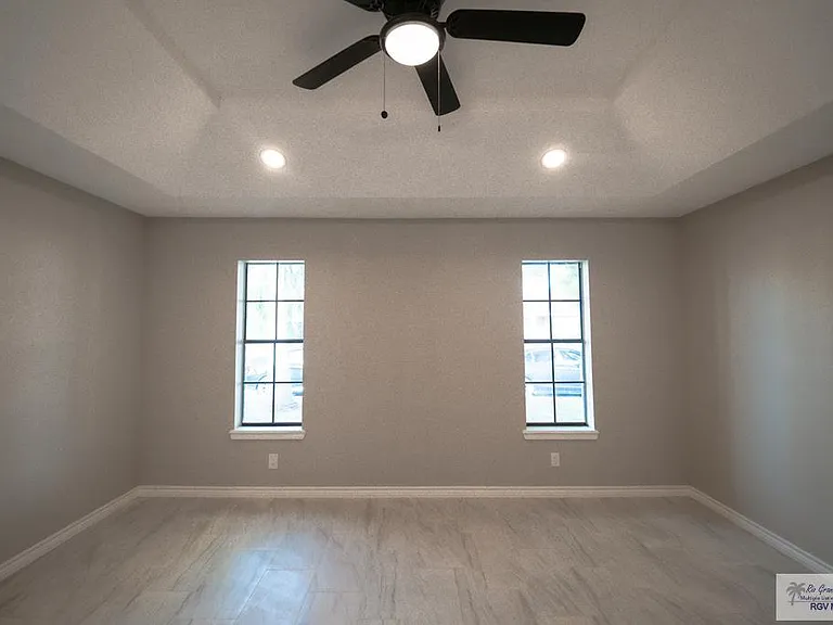 23919 Ellie Ln — Photo 20
