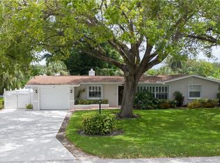 1253 Biltmore Dr, Fort Myers, FL 33901