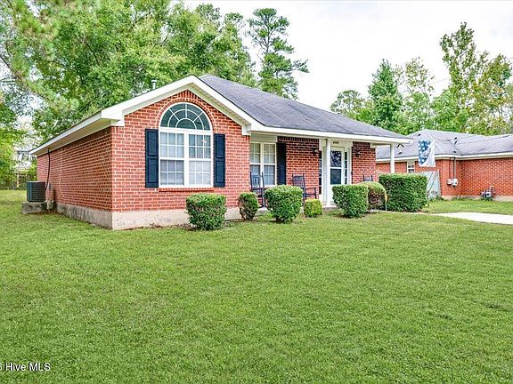 4th image of 2103 Gatewood Drive