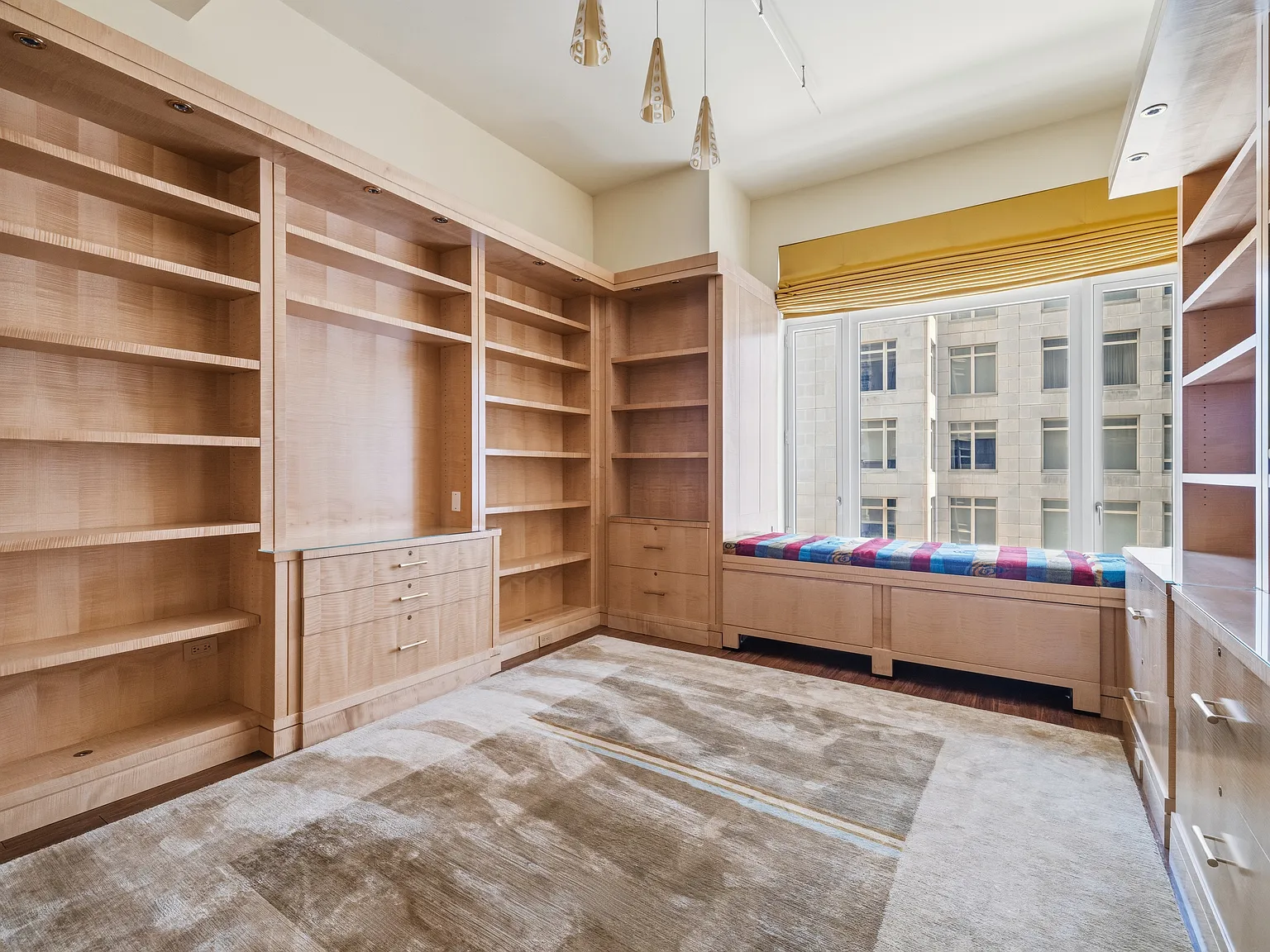 15 Central Park West — Photo 1