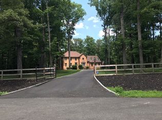 356 Hamlet Rd, Manakin Sabot, VA 23103