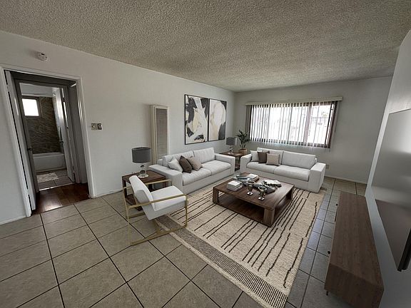 5th image of 9619 Belford Ave #12