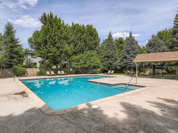 119 Huron Ct