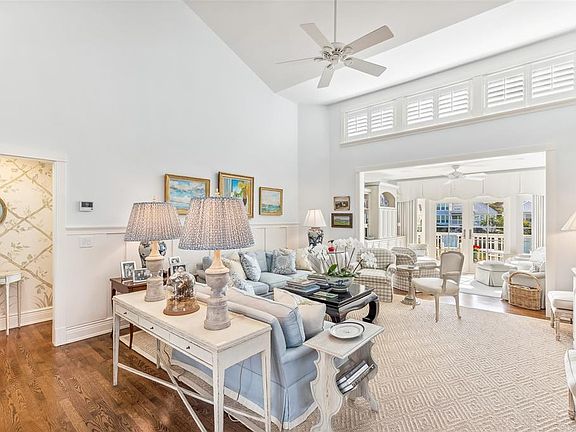 3rd image of 160 Sheepshank Ct