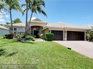 10943 NW 70th Ct, Parkland, FL 33076