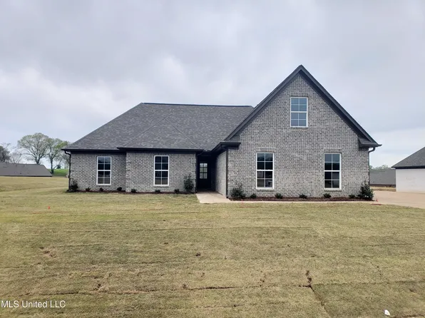 115 Honor Cv, Senatobia, MS 38668