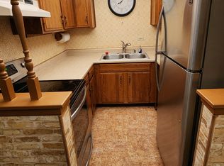 10432 S Keating Ave, Oak Lawn, IL 60453