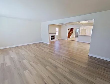 2nd image of 16341 Arlington Ln