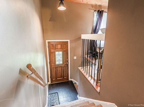 2nd image of 106 Glenwood Dr