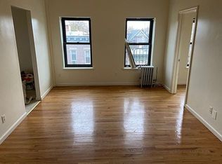 504 74th St APT 4, Brooklyn, NY 11209