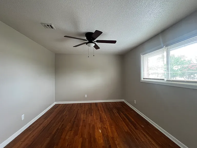 Woodview Townhomes — Photo 20