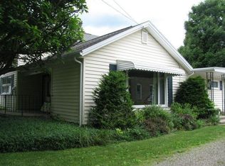 15 N Maple Ave, Avoca, NY 14809