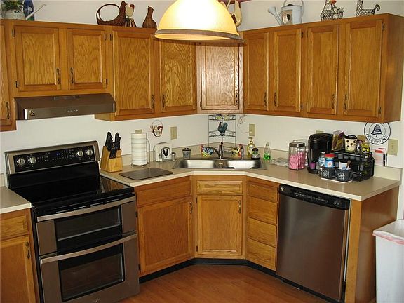 4th image of 5904 Leisure Ln