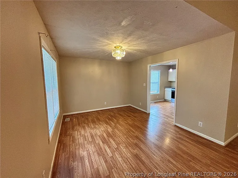3024 Coachway Dr — Photo 10