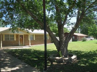 908 W Chatburn Dr, Stillwater, OK 74075