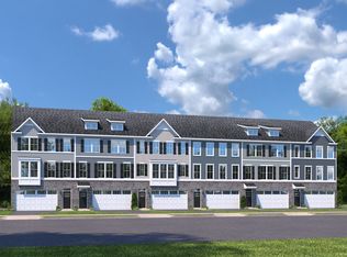 12 Gramercy Dr, Howell, NJ 07731