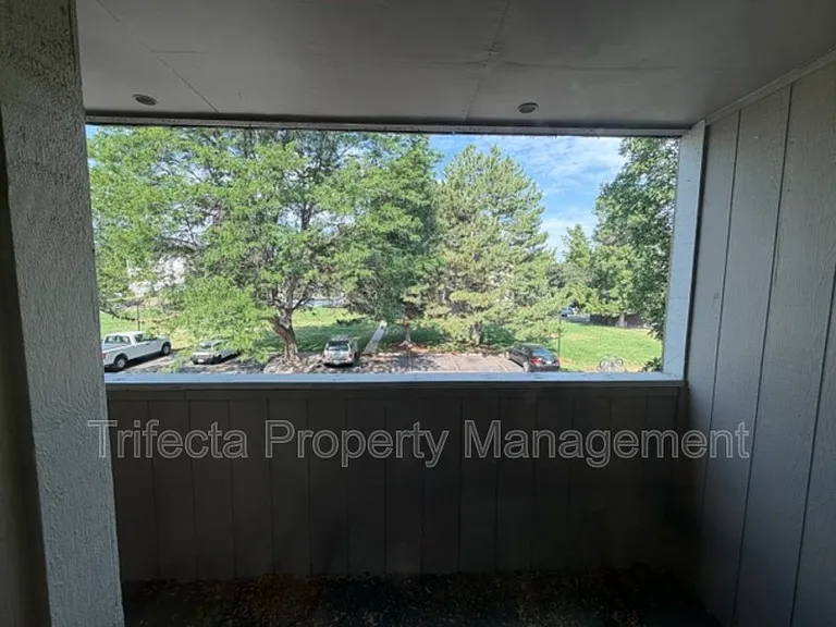 3431 Stover St #E520 — Photo 12