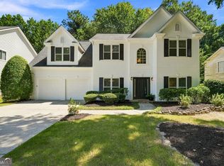 10915 Kimball Crest Dr, Alpharetta, GA 30022