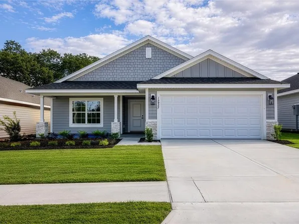 2573 SW 250th Dr, Newberry, FL 32669