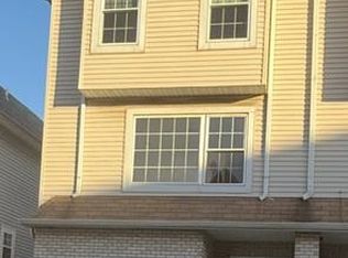 7400A Dane Ct #A, North Bergen, NJ 07047