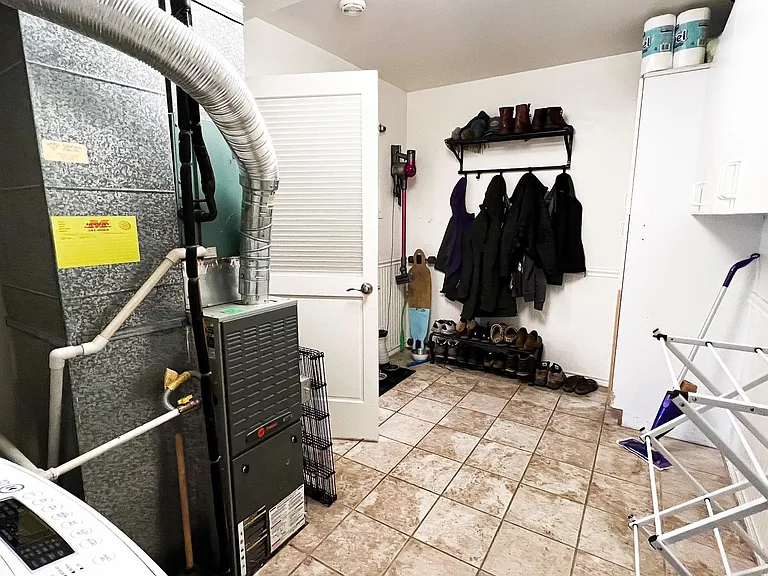 5572 S Marshwood Ln #H — Photo 22